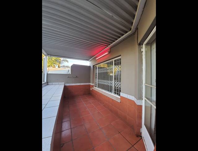 2 BEDROOM APARTMENT FOR SALE IN PRESIDENT PARK